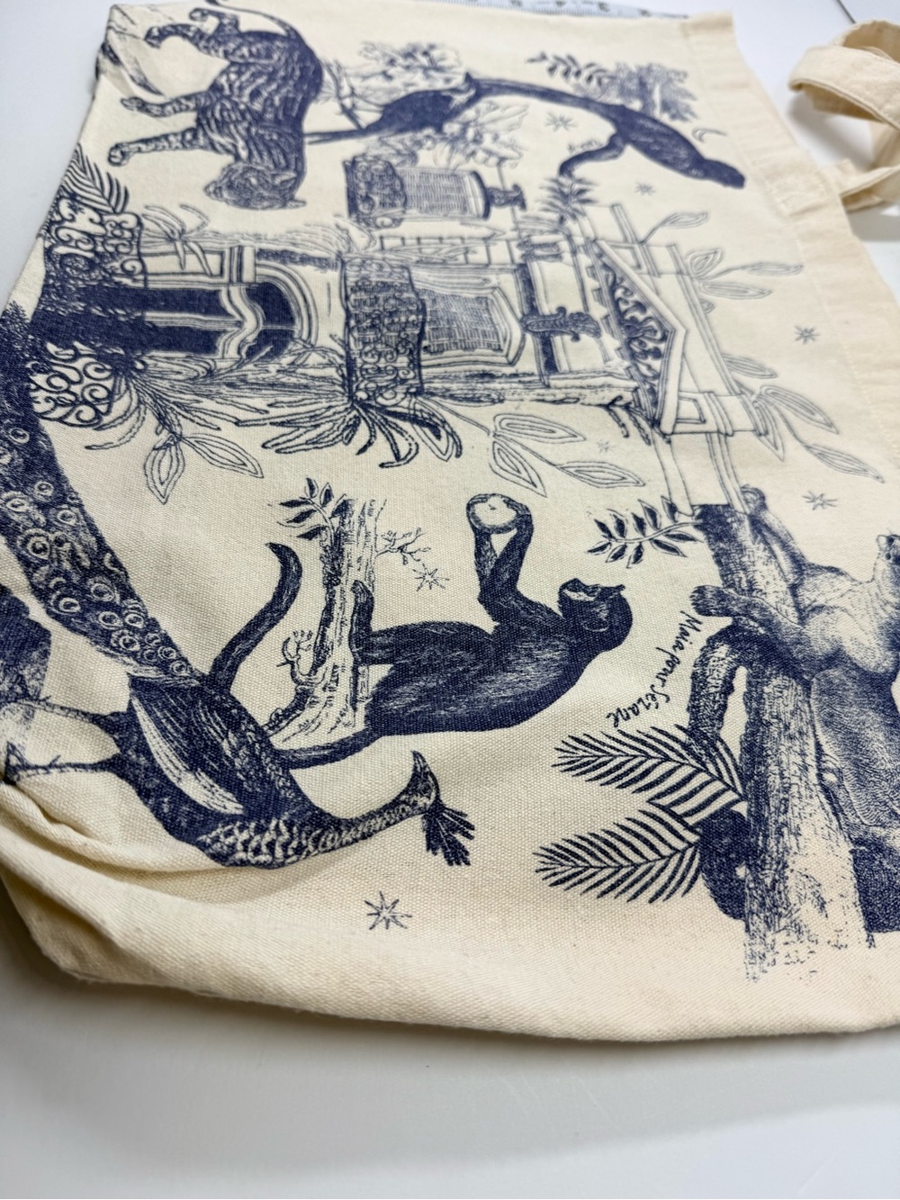 Sezane Maia Bunge Tote Blue Jungle Paradiso Print canvas tote bag. - Picture 5 of 9